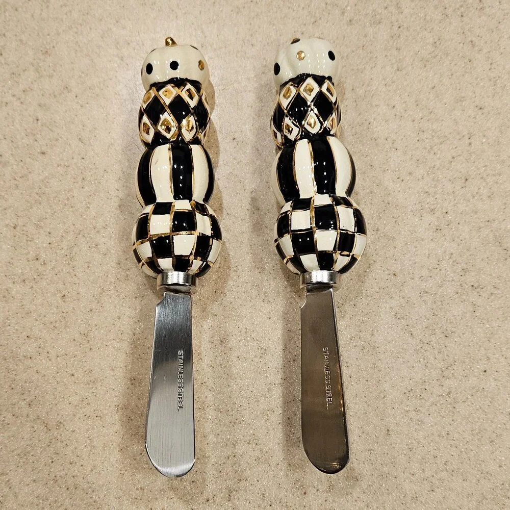 RARE 2 MACKENZIE CHILDS STACKING PUMPKINS FALL CERAMIC SPREADERS CANAPE KNIVES